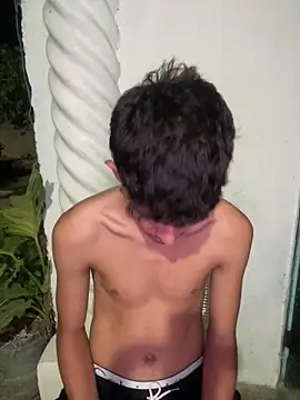 Snapshot of LiamGadiell chatting on March 10, 2026, 3:00 am LiamGadiell online show from March 10, 2026, 3:00 am