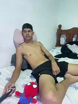 Snapshot of LiamGadiell chatting on April 2, 2026, 10:51 pm LiamGadiell online show from April 2, 2026, 10:51 pm