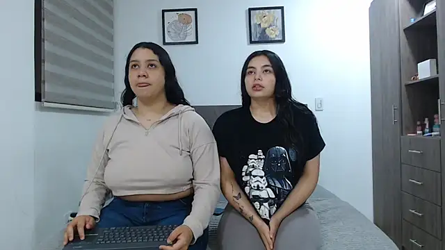 Scarlett Jazmin online show from June 9, 2026, 9:43 am
