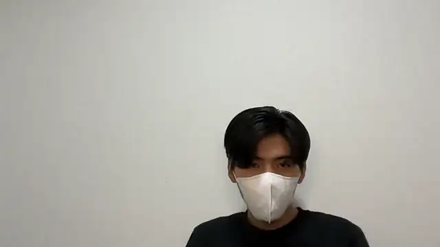 Lio kun online show from October 3, 2025, 1:08 pm