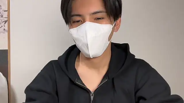 Lio kun online show from May 9, 2026, 1:05 pm