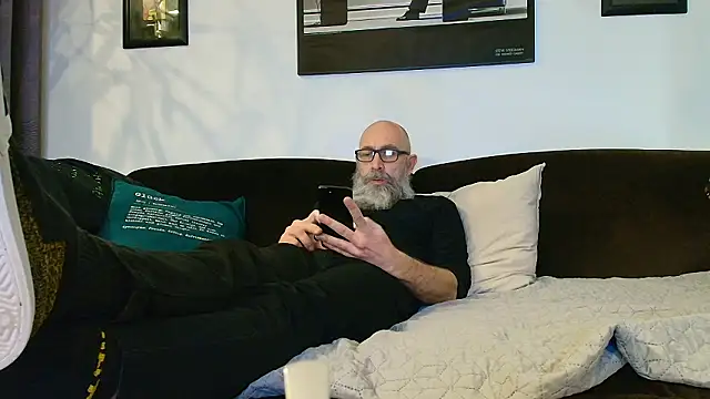 Kingsscepter online show from February 4, 2026, 5:19 pm