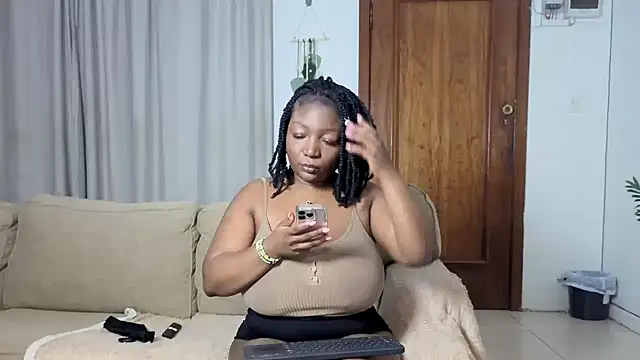 Aphrodite 92 online show from May 21, 2026, 4:08 am