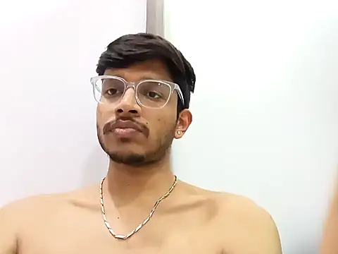 Snapshot of skinnyyyyyyyyy chatting on January 21, 2025, 3:43 pm skinnyyyyyyyyy online show from January 21, 2025, 3:43 pm