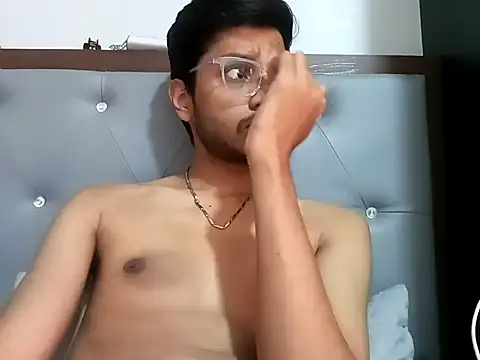 Snapshot of skinnyyyyyyyyy chatting on January 26, 2025, 3:59 am skinnyyyyyyyyy online show from January 26, 2025, 3:59 am