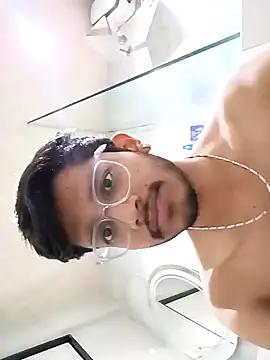 Snapshot of skinnyyyyyyyyy chatting on January 28, 2025, 3:36 am skinnyyyyyyyyy online show from January 28, 2025, 3:36 am