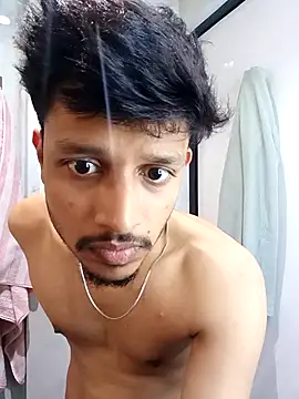 Snapshot of skinnyyyyyyyyy chatting on October 19, 2025, 6:25 am skinnyyyyyyyyy online show from October 19, 2025, 6:25 am