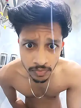 Snapshot of skinnyyyyyyyyy chatting on November 3, 2025, 4:47 am skinnyyyyyyyyy online show from November 3, 2025, 4:47 am