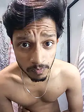 Snapshot of skinnyyyyyyyyy chatting on November 22, 2025, 4:44 am skinnyyyyyyyyy online show from November 22, 2025, 4:44 am