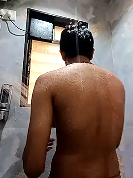 Snapshot of skinnyyyyyyyyy chatting on December 5, 2025, 4:43 am skinnyyyyyyyyy online show from December 5, 2025, 4:43 am