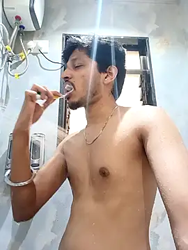 Snapshot of skinnyyyyyyyyy chatting on February 14, 2026, 4:53 am skinnyyyyyyyyy online show from February 14, 2026, 4:53 am