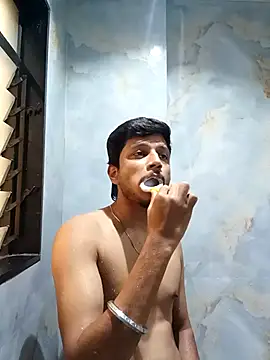 Snapshot of skinnyyyyyyyyy chatting on March 7, 2026, 4:42 am skinnyyyyyyyyy online show from March 7, 2026, 4:42 am