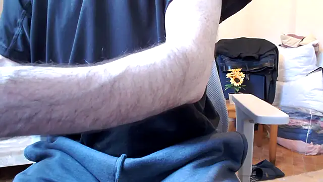 SteveStiffbone online show from October 19, 2025, 3:01 pm