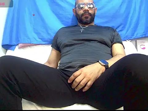 bruce bigg online show from April 5, 2026, 2:20 am