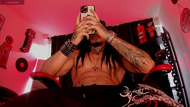 the beast master  online show from November 5, 2025, 9:48 pm