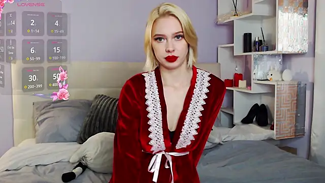 White Lioness online show from December 22, 2025, 2:14 pm