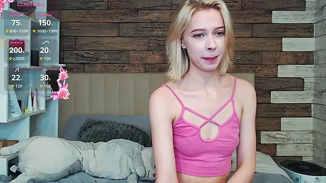 Snapshot of White_Lioness chatting on February 25, 2026, 2:05 pm White Lioness online show from February 25, 2026, 2:05 pm