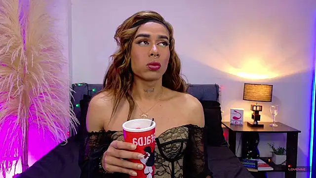 Rouse Hilton online show from November 12, 2025, 11:03 pm