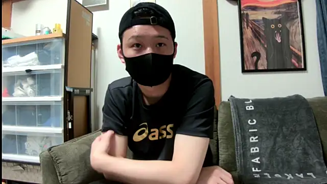 Snapshot of tuki_fu chatting on March 12, 2025, 12:04 pm tuki fu online show from March 12, 2025, 12:04 pm