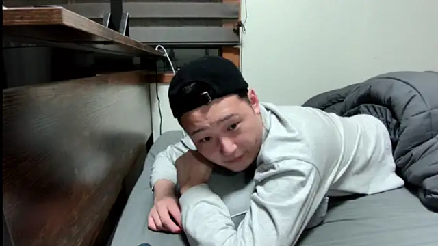 Snapshot of tuki_fu chatting on March 22, 2025, 1:19 pm tuki fu online show from March 22, 2025, 1:19 pm