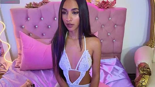 Snapshot of Jazmin_tay chatting on January 28, 2025, 10:23 pm Jazmin tay online show from January 28, 2025, 10:23 pm