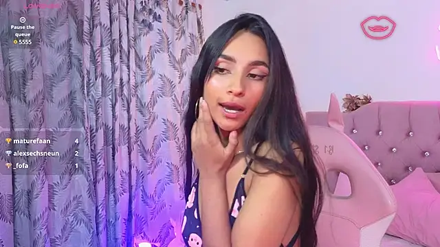 Snapshot of Jazmin_tay chatting on February 25, 2025, 10:29 pm Jazmin tay online show from February 25, 2025, 10:29 pm