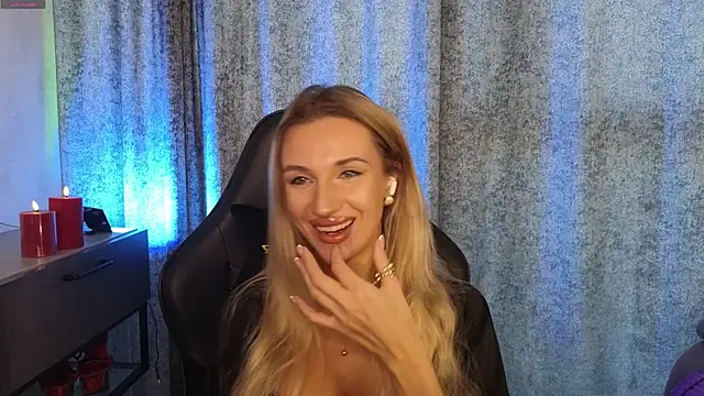 Megan Kira online show from March 7, 2026, 8:11 am