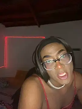 bigcrisblack online show from December 20, 2024, 8:17 am