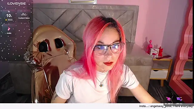 abril ch  online show from February 3, 2026, 12:10 pm