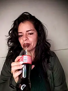 NATHALIA-28  online show from March 20, 2025, 8:29 pm