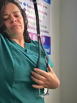 NATHALIA-28  online show from November 3, 2025, 1:12 pm