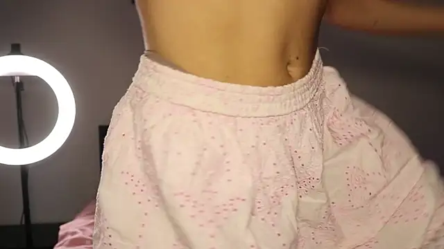 IvyKaelani online show from January 14, 2026, 12:11 pm