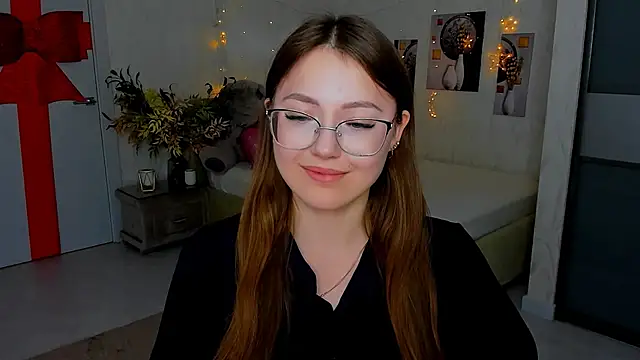 SereneFlame online show from March 7, 2025, 10:32 pm