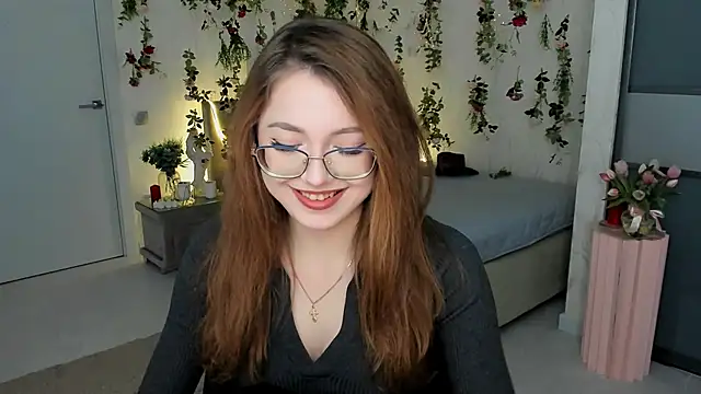 Snapshot of SereneFlame chatting on April 24, 2026, 3:58 pm SereneFlame online show from April 24, 2026, 3:58 pm