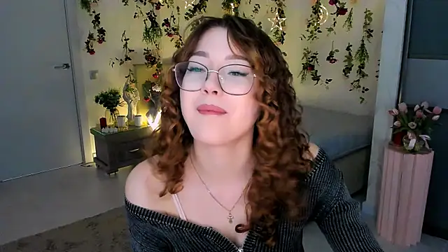 Snapshot of SereneFlame chatting on April 29, 2026, 5:30 pm SereneFlame online show from April 29, 2026, 5:30 pm