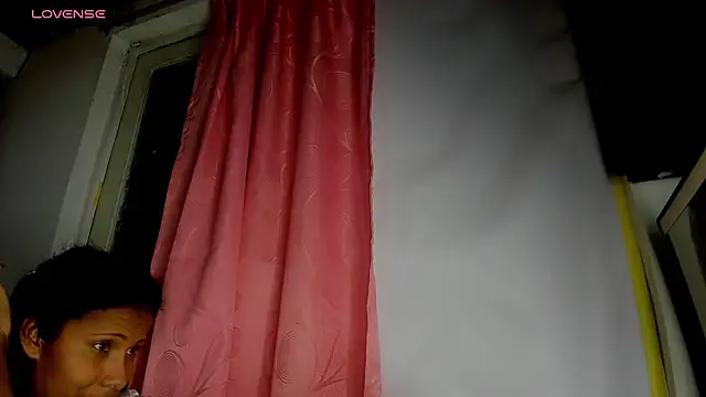 Snapshot of Nenita_Hot_ chatting on October 11, 2025, 3:06 am Nenita Hot  online show from October 11, 2025, 3:06 am