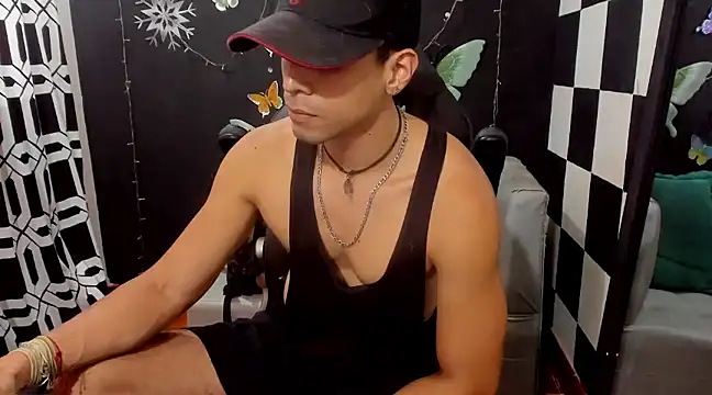 MikeRose94 online show from February 16, 2025, 6:54 pm