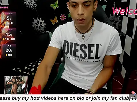 MikeRose94 online show from October 11, 2025, 4:05 pm