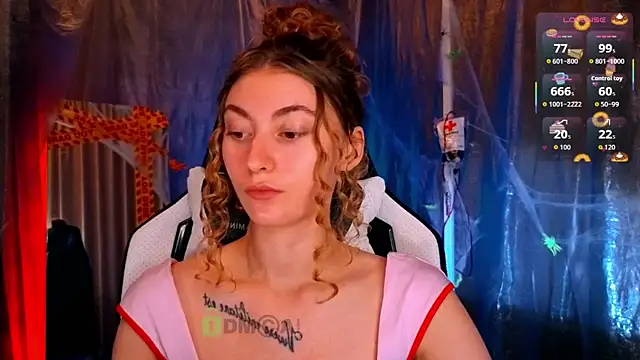 lady curls online show from October 26, 2025, 11:31 pm