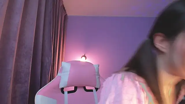 young belle  online show from January 6, 2025, 7:31 am