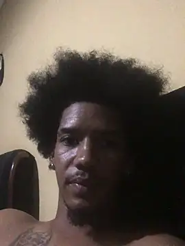 lionheart05 online show from January 8, 2025, 7:34 pm