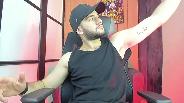 MaximusDick1  online show from February 10, 2026, 12:09 pm