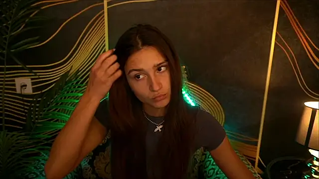 ValeryRoyale online show from March 18, 2025, 2:15 pm