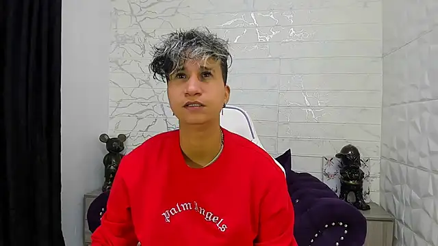 Im Milan Rs online show from February 19, 2025, 12:14 am