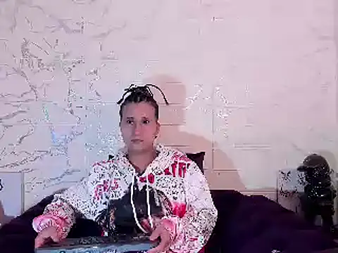 Im Milan Rs online show from February 28, 2025, 11:01 pm