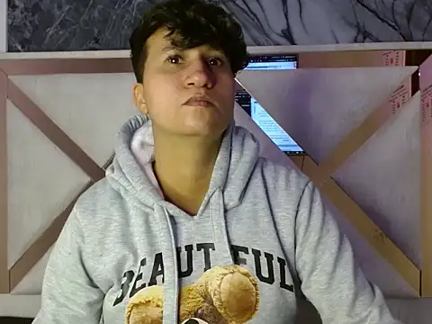 Im Milan Rs online show from September 18, 2025, 2:35 am