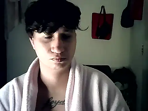 Im Milan Rs online show from November 25, 2025, 1:33 pm