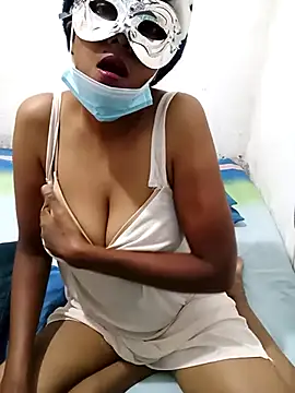 Snapshot of Amaaya_Baby chatting on March 3, 2025, 2:04 am Amaaya Baby online show from March 3, 2025, 2:04 am