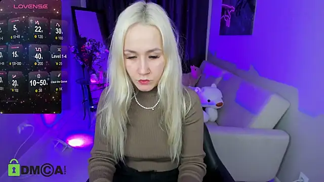 Bunny  of love online show from January 28, 2025, 1:59 pm