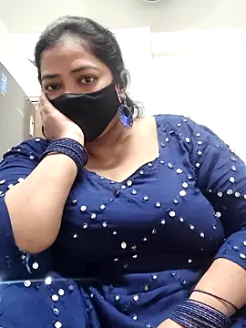 zeepe19 online show from October 18, 2025, 9:21 am